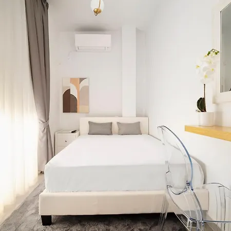Apartament Gk Plato Academy