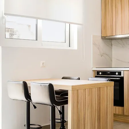 Apartament Gk Plato Academy *